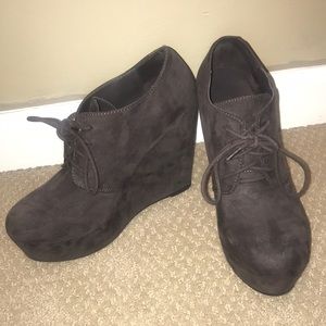Dark gray 5 inch platform wedge ankle booties